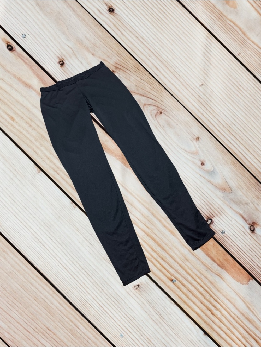 Patagonia S black Capilene Performance Baselayer lightweight logo waist leggings